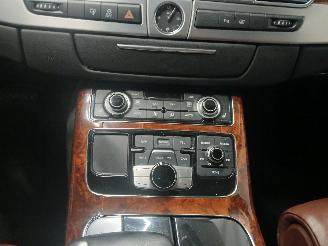 Audi A8 A8 (D4) Sedan 4.2 V8 40V FSI Quattro (CDRA) [273kW]  (11-2009/12-2012)= picture 20