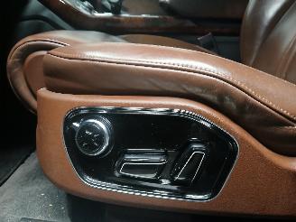 Audi A8 A8 (D4) Sedan 4.2 V8 40V FSI Quattro (CDRA) [273kW]  (11-2009/12-2012)= picture 15