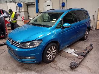 demontáž osobní automobily Volkswagen Touran Touran (5T1) MPV 1.6 TDI SCR BlueMotion Technology (DGDA) [85kW]  (05-=
2016/12-2021) 2017/3