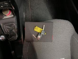 Citroën C3 C3 (SC) Hatchback 5-drs 1.6 BlueHDI 100 (DV6FD(BHY)) [73kW]  (07-2014/=
01-2017) picture 20