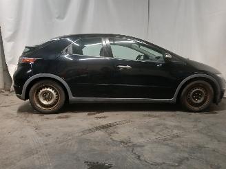 Honda Civic Civic (FK/FN) Hatchback 2.2 i-CTDi 16V (N22A2) [103kW]  (09-2005/01-20=
12) picture 7