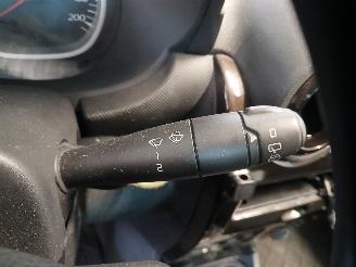 Dacia Duster Duster (HS) SUV 1.6 16V (K4M-690(K4M-F6)) [77kW]  (04-2010/01-2018) picture 14