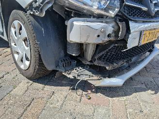 Dacia Logan Logan MCV II/Sandero Wagon (7S) Combi 1.2 16V (D4F-732(D4F-F7)) [55kW]=
  (02-2013/02-2017) picture 27