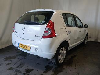 Dacia Sandero Sandero I (BS) Hatchback 1.2 16V (D4F-732(D4F-F7)) [55kW]  (11-2008/12=
-2012) picture 5