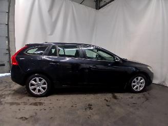 Volvo V-60 V60 I (FW/GW) Combi 1.6 T3 16V (B4164T3(Euro 5)) [110kW]  (09-2010/12-=
2015) picture 7