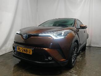 škoda osobní automobily Toyota C-HR C-HR (X1,X5) SUV 1.8 16V Hybrid (2ZRFXE) [90kW]  (10-2016/...) 2017/7