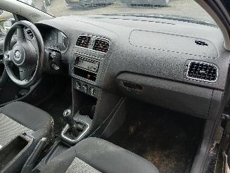 Volkswagen Polo Polo V (6R) Hatchback 1.2 TDI 12V BlueMotion (CFWA(Euro 5)) [55kW]  (1=
0-2009/05-2014) picture 6