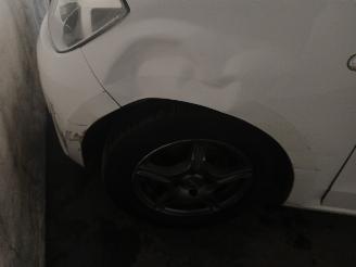 Volkswagen Up! Up! (121) Hatchback 1.0 12V 60 (CHYA) [44kW]  (08-2011/08-2020) picture 19