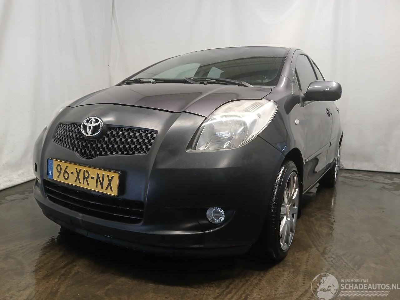 Toyota Yaris Yaris II (P9) Hatchback 1.3 16V VVT-i (2SZFE) [64kW]  (08-2005/11-2010=
)