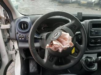 Opel Vivaro Vivaro Van 1.6 CDTi BiTurbo 125 (R9M-452(R9M-D4)) [92kW]  (03-2016/12-=
2019) picture 18