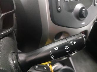 Peugeot 108 108 Hatchback 1.0 12V (1KRFE(CFB)) [51kW]  (05-2014/...) picture 15