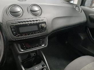 Seat Ibiza Ibiza IV (6J5) Hatchback 5-drs 1.2 TDI Ecomotive (CFWA) [55kW]  (06-20=
10/05-2015) picture 17