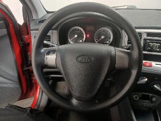 Kia Rio Rio II (DE) Hatchback 1.4 16V (G4EE) [71kW]  (03-2005/12-2011) picture 14