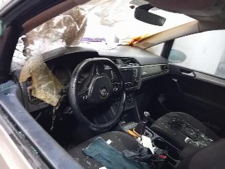 Volkswagen Touran Touran (5T1) MPV 1.6 TDI SCR BlueMotion Technology (DGDA) [85kW]  (05-=
2016/12-2021) picture 5