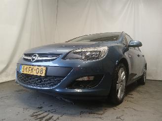  Opel Astra Astra J Sports Tourer (PD8/PE8/PF8) Combi 1.4 Turbo 16V (A14NET(Euro 5=
)) [88kW]  (10-2010/04-2016) 2013/3
