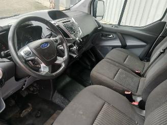 Ford Transit Transit Custom Van 2.2 TDCi 16V (DRFF) [74kW]  (04-2012/06-2016) picture 10