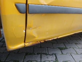 Ford Transit Transit Bus 2.2 TDCi 16V (P8FA(Euro 4)) [63kW]  (04-2006/08-2014) picture 19