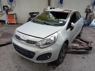 Autoverwertung Kia Rio Rio III (UB) Hatchback 1.4 CRDi 16V (D4FC) [66kW]  (09-2011/12-2017) 2011/9