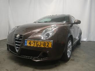 Schadeauto Alfa Romeo MiTo MiTo (955) Hatchback 0.9 TwinAir (199.B.6000) [77kW]  (04-2013/08-2018=
) 2014/1