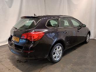 Opel Astra Astra J Sports Tourer (PD8/PE8/PF8) Combi 1.4 16V ecoFLEX (A14XER(Euro=
 5)) [74kW]  (10-2010/10-2015) picture 9