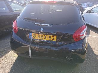 Peugeot 208 208 I (CA/CC/CK/CL) Hatchback 1.2 Vti 12V PureTech 82 (EB2F(HMZ)) [60k=
W]  (03-2012/12-2019) picture 5