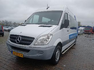Voiture accidenté Mercedes Sprinter Sprinter 3,5t (906.73) Bus 311 CDI 16V (OM646.985) [80kW]  (06-2006/12=
-2009) 2010/11