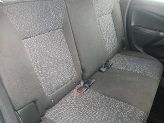 Opel Crossland Crossland (X) SUV 1.2 Turbo 12V (D12XHL(EB2ADT)) [81kW]  (03-2017/...)= picture 9