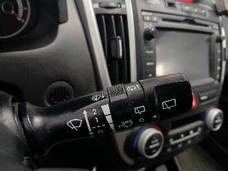 Kia Cee d Cee'd Sporty Wagon (EDF) Combi 1.4 16V (G4FA) [66kW]  (07-2009/12-2012=
) picture 15