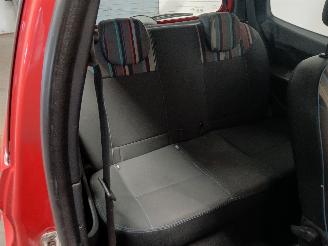 Renault Twingo Twingo II (CN) Hatchback 3-drs 1.2 16V (D4F-764(D4F-E7)) [55kW]  (03-2=
007/09-2014) picture 10