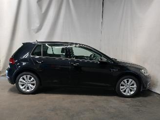 Volkswagen Golf Golf VII (AUA) Hatchback 1.0 TSI 12V BlueMotion (DKRF) [85kW]  (05-201=
5/08-2020) picture 7