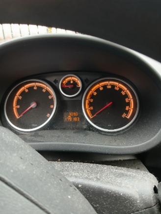 Opel Corsa Corsa D Hatchback 1.4 16V Twinport (Z14XEP(Euro 4)) [66kW]  (07-2006/0=
8-2014) picture 2