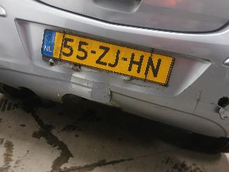 Opel Corsa Corsa D Hatchback 1.4 16V Twinport (Z14XEP(Euro 4)) [66kW]  (07-2006/0=
8-2014) picture 25