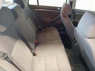 Volkswagen Golf Golf V Variant (1K5) Combi 1.6 (BSE) [75kW]  (06-2007/07-2009) picture 9