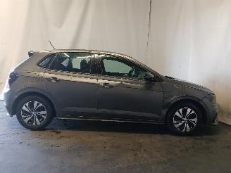 Volkswagen Polo Polo VI (AW1) Hatchback 5-drs 1.0 TSI 12V (DUSB) [70kW]  (06-2017/...)= picture 7