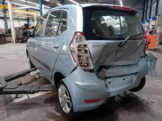 Hyundai I-10 i10 (F5) Hatchback 1.1i 12V (G4HG5) [51kW]  (04-2011/12-2013) picture 4