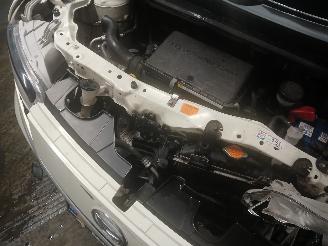 Daihatsu Materia Materia Hatchback 1.3 16V (K3-VE) [67kW]  (10-2006/12-2010) picture 22