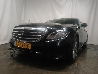 Damaged car Mercedes E-klasse E (W213) Sedan E-200d 2.0 Turbo 16V (OM654.920) [110kW]  (07-2016/06-2=
020) 2018/7