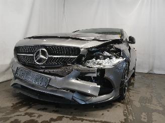 uszkodzony samochody osobowe Mercedes Cla-klasse CLA (117.3) Sedan 1.6 CLA-180 16V (M270.910) [90kW]  (01-2013/03-2019)= 2016/8