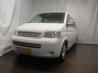 krockskadad bil auto Volkswagen Transporter Transporter T5 Van 2.5 TDi (BNZ) [96kW]  (04-2003/11-2009) 2009/12