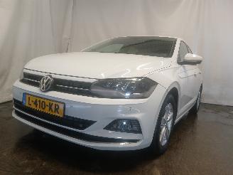 Schadeauto Volkswagen Polo Polo VI (AW1) Hatchback 5-drs 1.0 TSI 12V BlueMotion (DKRF) [85kW]  (0=
9-2017/...) 2019/1