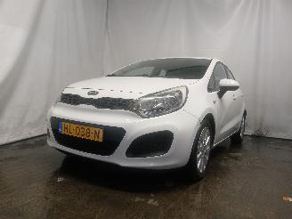 Schadeauto Kia Rio Rio III (UB) Hatchback 1.4 CVVT 16V (G4FA) [80kW]  (09-2011/12-2017) 2011/9