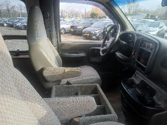 GMC  Chevrolet Express picture 8
