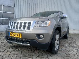 uszkodzony samochody osobowe Jeep Grand-cherokee Grand Cherokee (WK/WK2) SUV 3.6 V6 24V (ERC) [213kW]  (04-2016/...) 2013/6