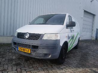 skadebil auto Volkswagen Transporter Transporter T5 Van 1.9 TDi (AXC) [63kW]  (04-2003/11-2009) 2005/11