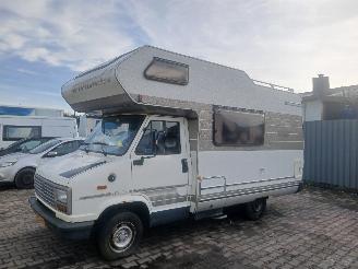 Peugeot J5 J5 (280P) Bus 2.5 D (CRD93) [54kW]  (09-1981/09-1990) picture 2