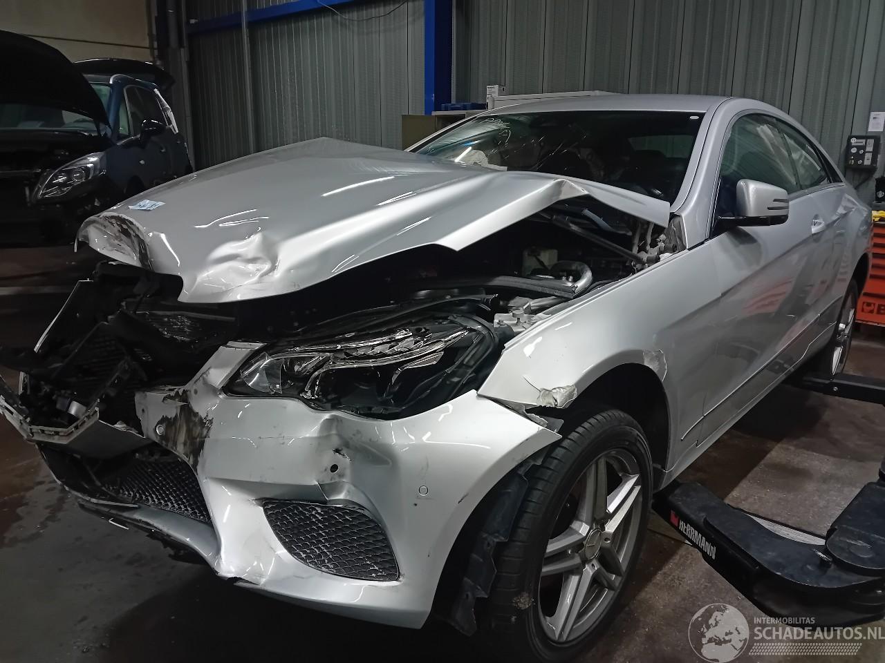 Mercedes E-klasse E (C207) Coupé E-200 2.0 Turbo 16V (M274.920(Euro 6)) [135kW]  (06-2=
013/01-2017)