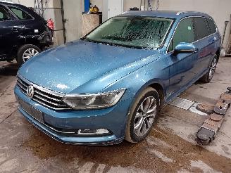 Vrakbiler auto Volkswagen Passat Passat Variant (3G5) Combi 1.6 TDI 16V (DCXA) [88kW]  (08-2014/11-2020=
) 2015/12