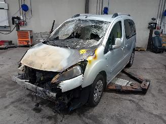 Uttjänta bilar auto Peugeot Partner Partner Tepee (7A/B/C/D/E/F/G/J/P/S) MPV 1.6 VTI 120 16V (EP6C(5FS)) [=
88kW]  (09-2009/04-2016) 2010/10