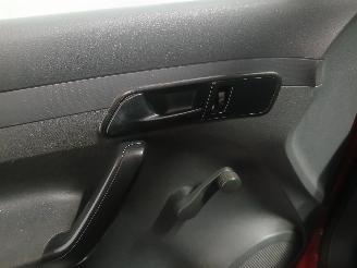 Volkswagen Caddy Caddy III (2KA,2KH,2CA,2CH) Van 1.6 TDI 16V (CAYE) [55kW]  (08-2010/05=
-2015) picture 13