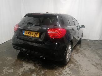 Mercedes A-klasse A (W176) Hatchback 1.6 A-180 16V (M270.910) [90kW]  (09-2012/05-2018) picture 5